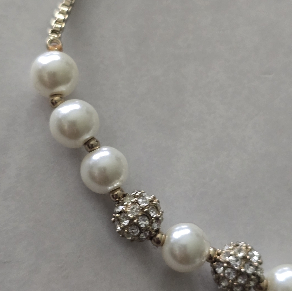 Charter Club Elegant Pearl Gold Tower Bracelet Women New Adjustable Band - Picture 5 of 12